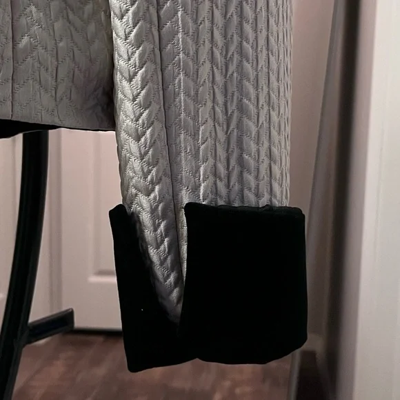 ARMANI COLLEZIONI beautiful BLAZER Jacket Made in ITALY with Velvet Details - Picture 11 of 16